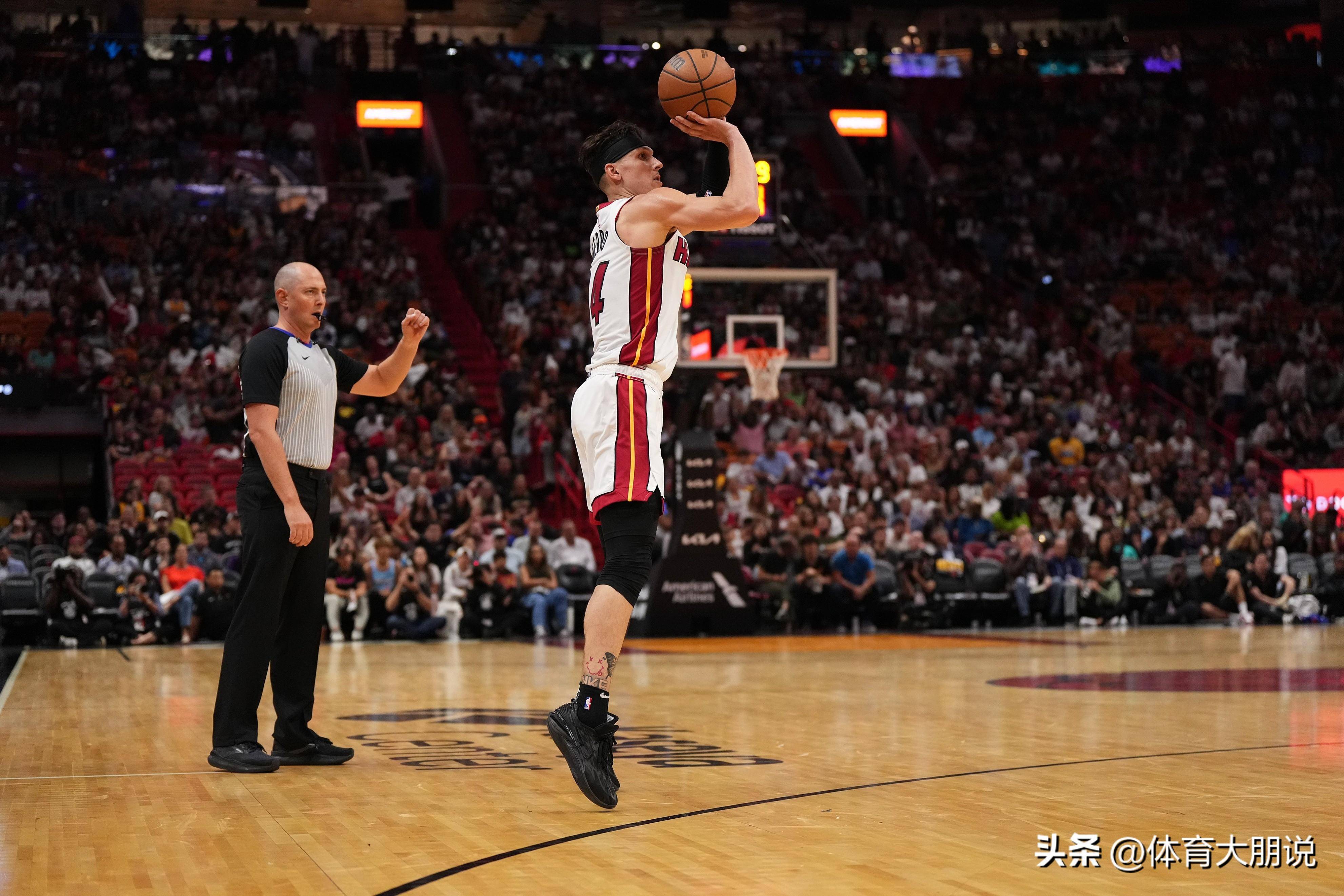 包含今夜底特律活塞备战CBA季后赛，篮板制胜细节曝光，震撼外界，细节决定成败的词条-九游登录入口